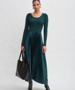 Deniscarl.shop42e52d74f6 1